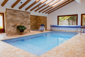 Unclassified image, 5 of 53, button - Guayllabamba Estate - Indoor Pool, Jacuzzi & Gym (Quito)