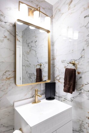 ヘアドライヤー