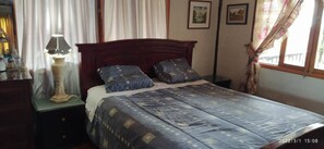 2 間睡房、熨斗/熨衫板、Wi-Fi、床單