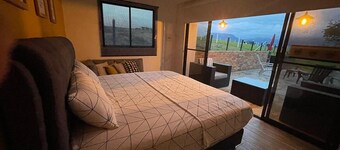 LUZ DE Luna Mesa DE LOS Santos Cabaña Romantica