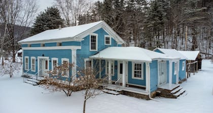 Catskill dreamy pet friendly country house for a unique getaway experience.