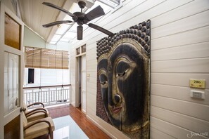 Taulutelevisio, Netflix, suoratoistopalvelut