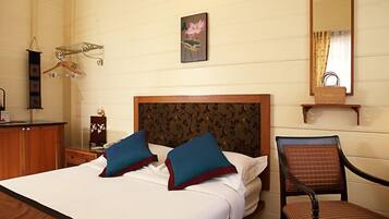 Minibar với thức uống miễn phí, màn/rèm cản sáng