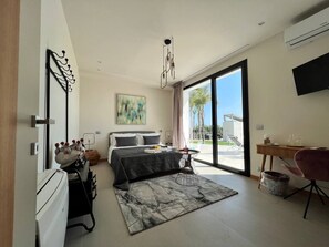 Egyptian cotton sheets, premium bedding, desk, blackout curtains - La Valle Dei Tempi (Agrigento)