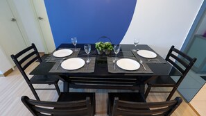 Premium Apartment | In-room dining
