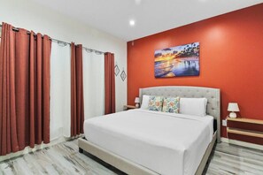 3 Schlafzimmer, Bügeleisen/Bügelbrett, WLAN, Bettwäsche