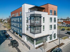 Exterior - New Listing - Jolene Dream 93 Walk Score (Nashville)