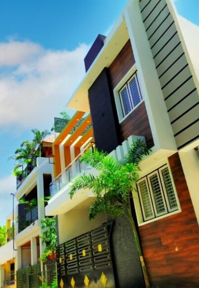 Luxurious Villa -historical picturesque town of Madurai lies SACHSHIVIM VILLA