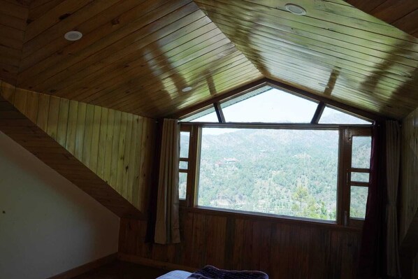 Superior Room - Nature Treat Resort (Kandaghat)