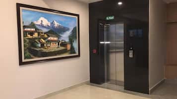 Elevator