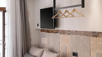 Superior Suite with balcony | In-room safe, blackout curtains, soundproofing, iron/ironing board