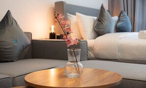 Basic Apartment | Living area - Spacious Studio in Oasis 714 (Abu Dhabi)