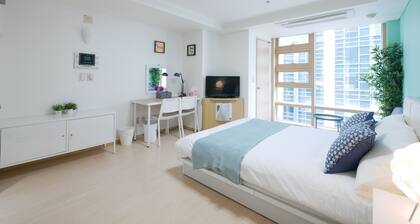 LOVELY PLACE, PRIME LOCATION !