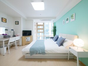 1 bedroom, iron/ironing board, WiFi, bed sheets - LOVELY PLACE, PRIME LOCATION ! (서울특별시)