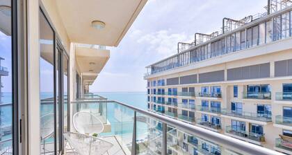 Luxury Beachfront Marjan Island