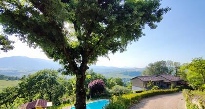 Villa with Exclusive Pool - Casa Belveder