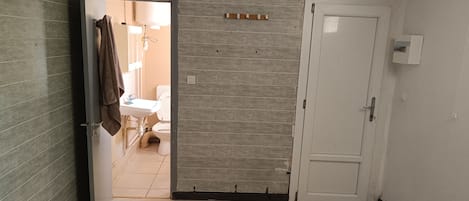 Savon, papier toilette