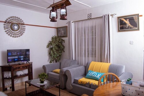 Elegant Touch Home-  2 bedroomed house in Karen