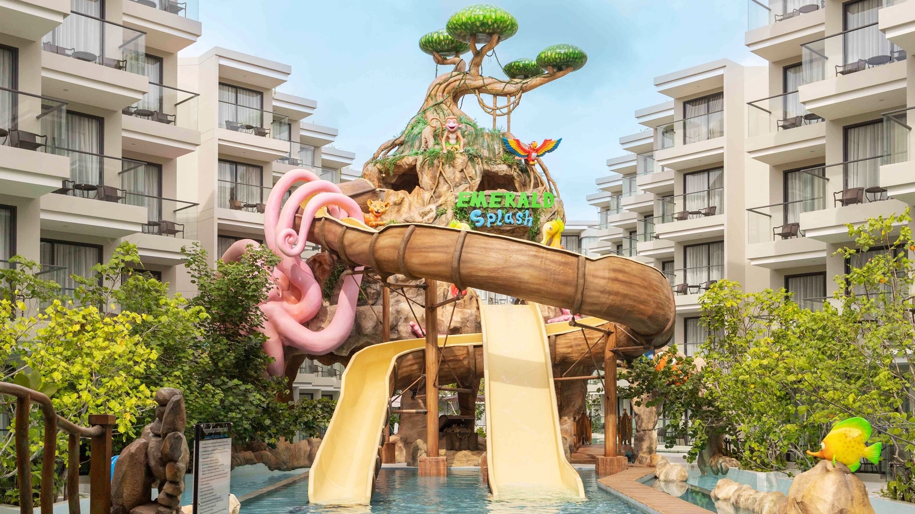 ウォータースライド