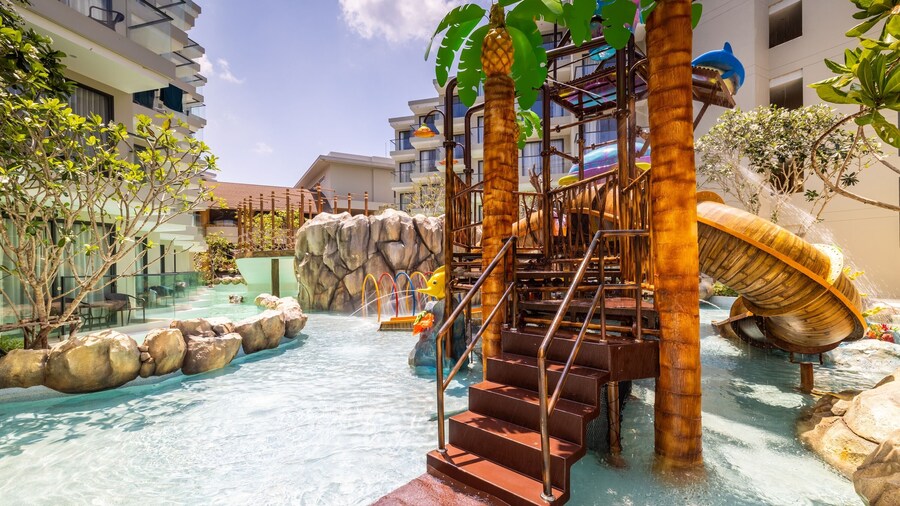 Phuket Emerald Beach Resort