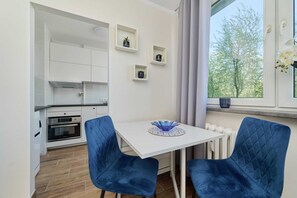 Dining - Compact Studio | Close to Park, Pet Friendly (Wroclaw)