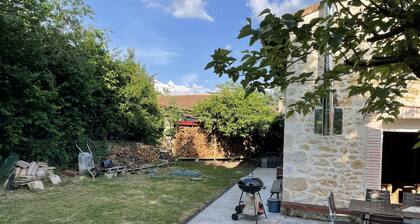 Grange Rénovée Pour 8 Personnes à Moins de 25 Minutes des Plages