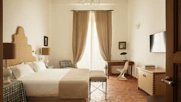 Deluxe Room | 1 bedroom, premium bedding, memory foam beds, minibar