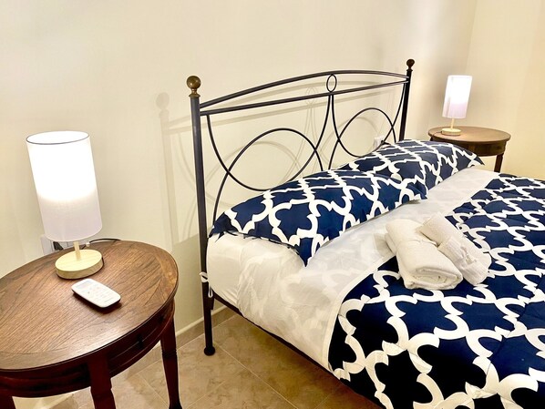 1 bedroom, desk, iron/ironing board, WiFi