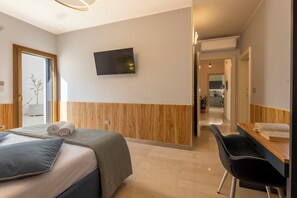 Egyptian cotton sheets, premium bedding, down duvets, memory-foam beds - Dimora Lauro (Gagliano del Capo)