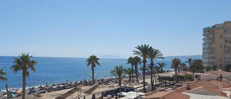 Aan het strand, strandlakens