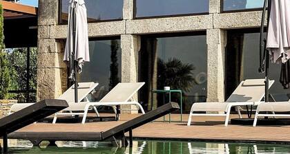 Casa de Férias no Meio da Natureza - Espaço Perfeito Para Relaxar ou se Divertir