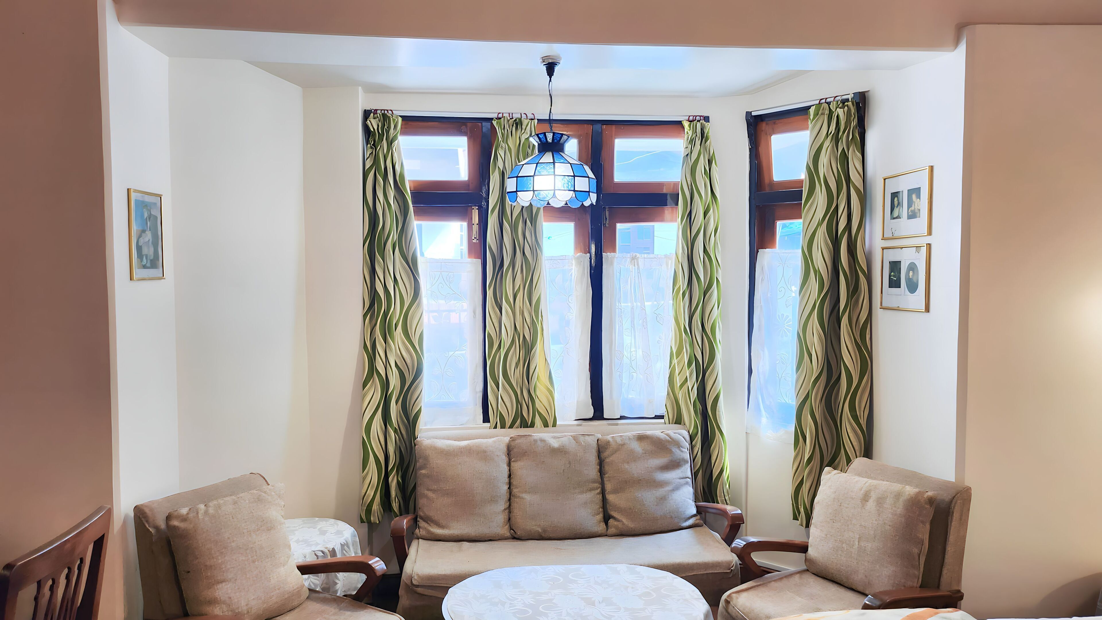 Business Double Room | Living area | 36-inch Smart TV with digital channels