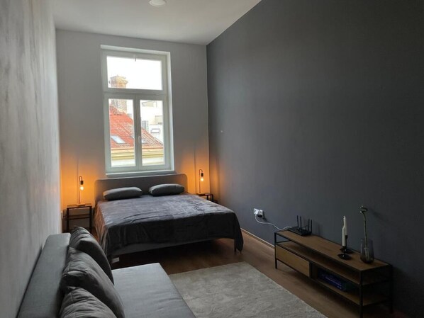 1 bedroom, iron/ironing board, WiFi, bed sheets - newly designed apartments in the center (Hlavní mesto Praha)