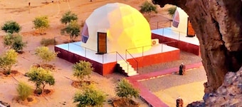 Adel rum camp