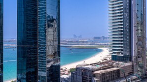 Unclassified image, 2 of 32, button - Sophisticated 3BR w/ Assistant’s Room at Al Fattan Marine by Deluxe Holiday Homes (Dubai)