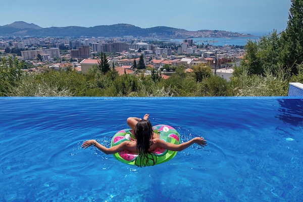 Seasonal outdoor pool