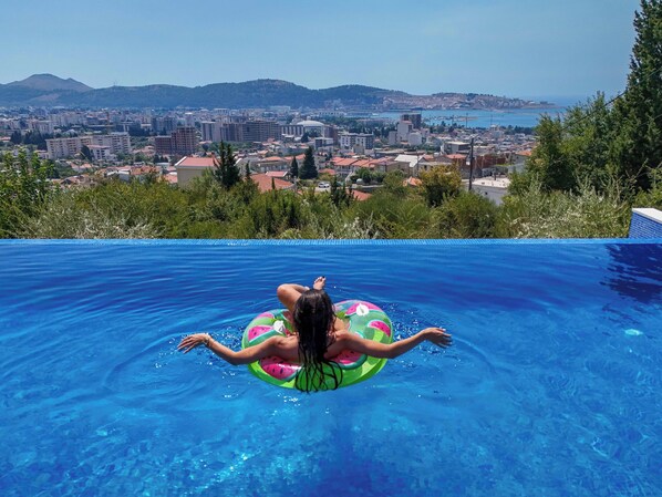 Seasonal outdoor pool