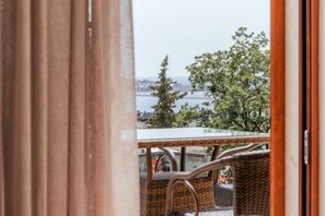 Villa Deluxe, 2 habitaciones, vistas al mar | 2 dormitorios y wifi gratis