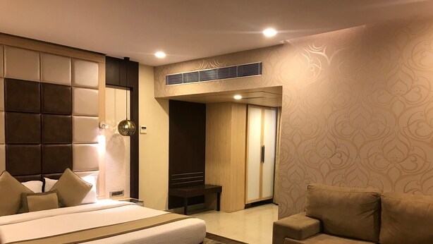 Unclassified image, 1 of 26, button - Hotel Nataraj (Golmuri)