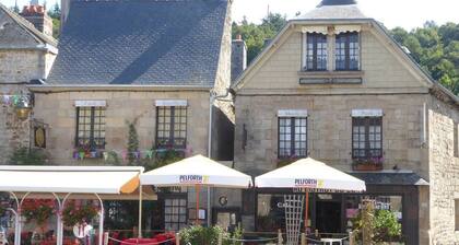 Nelle - Jugon les Lacs -Brittany