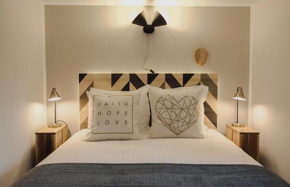 4 Schlafzimmer, Schreibtisch, Bügeleisen/Bügelbrett, kostenloses WLAN
