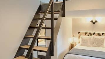 4 Schlafzimmer, Schreibtisch, Bügeleisen/Bügelbrett, kostenloses WLAN