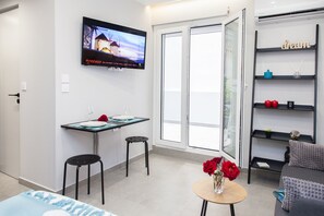 Studio | Living area - Modern Newly Built Studio near Hilton (Athens)