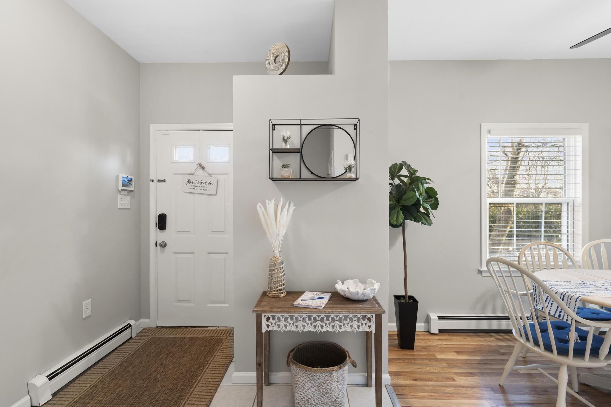 Coastal Retreat: Charming 3-Bedroom Fairfield Townhouse nr Beaches & Town Center