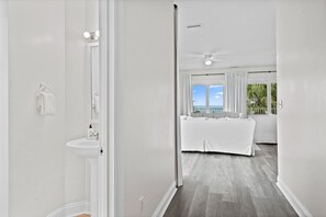 4 sovrum, gratis wi-fi och sängkläder