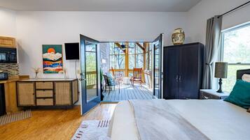 1 chambre, fer et planche à repasser, accès au Wi-Fi (inclus)