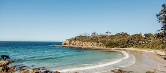Walk to Lilli Pilli Beach, Wifi | High Tide