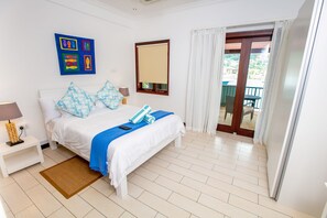 Kamar Double Comfort | Kamar mandi | Shower, shower pijat air, perlengkapan mandi gratis, dan handuk