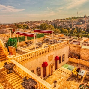 Deluxe Double Room | Terrace/patio