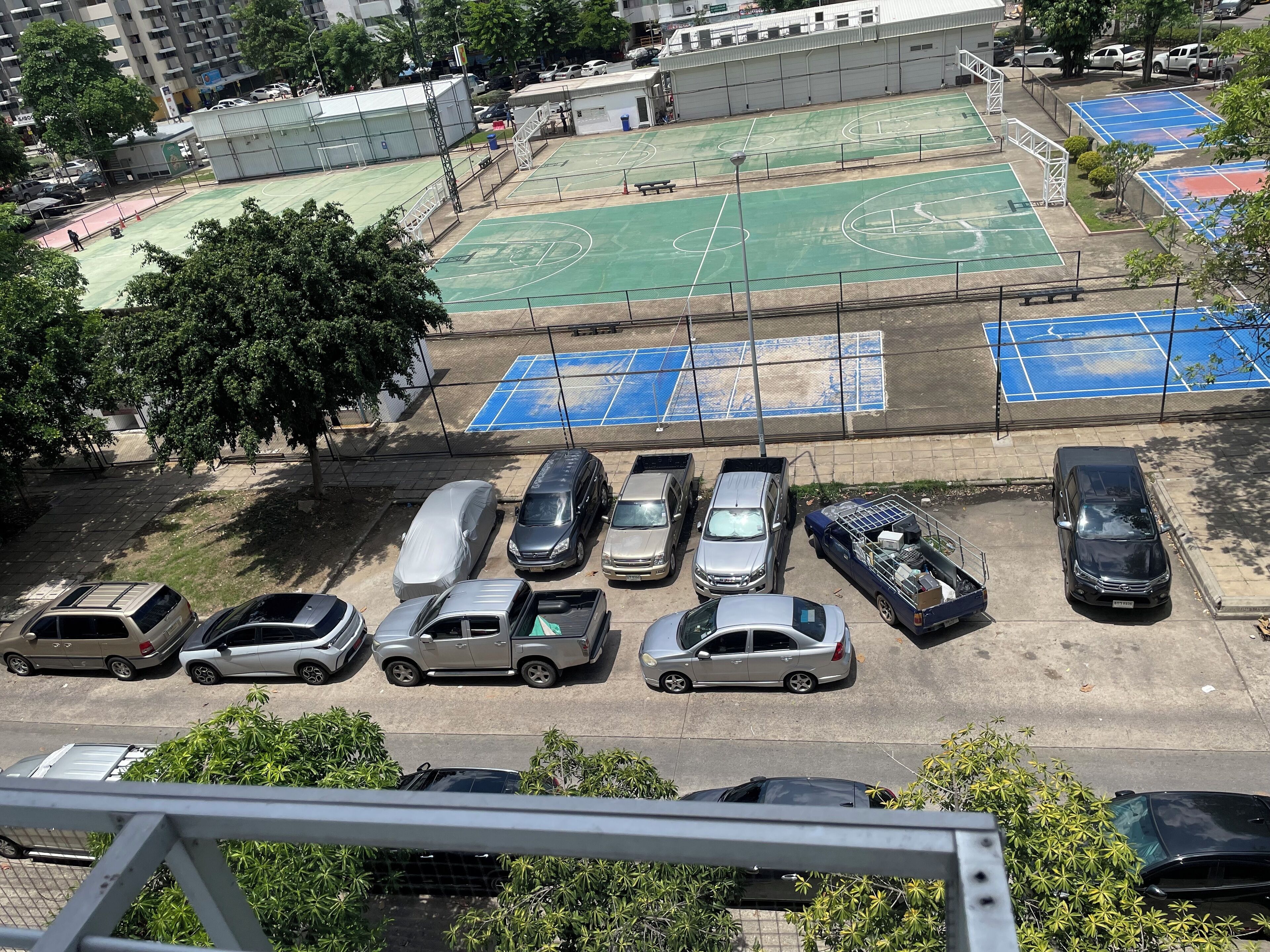 Studio 1 king bed standard | วิวท้องถนน